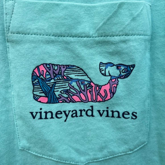 Vineyard Vines Aqua Long-Sleeve with Fish and Coral Reef Whale T-Shirt - Small - Picture 3 of 9